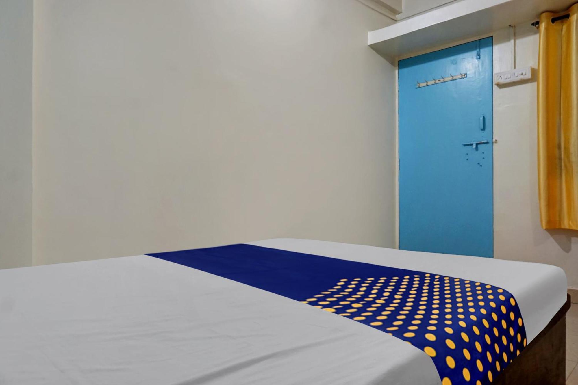 Spot On Samadhan Lodge Pune Extérieur photo